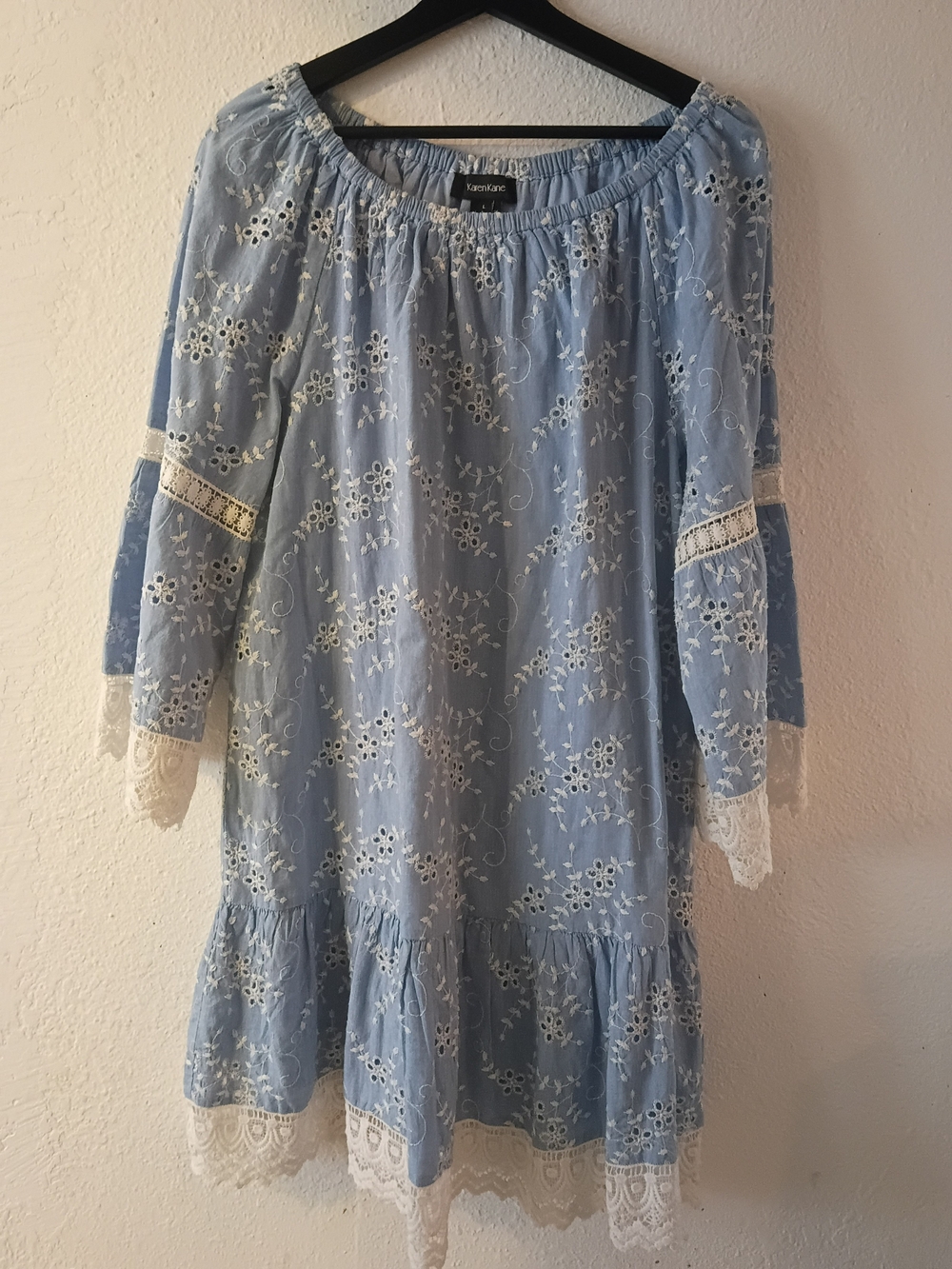 Boho Chic Karen Kane Blue Eyelet & Lace Mini Dress